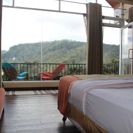 Pigeons Nest Bed & Breakfast นูวาราเอลิยา ภายนอก รูปภาพ