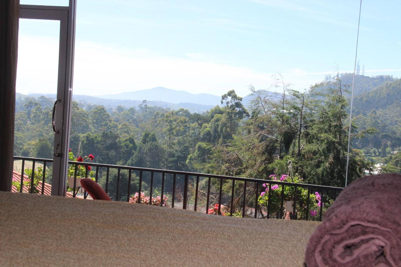 Pigeons Nest Bed & Breakfast นูวาราเอลิยา ภายนอก รูปภาพ